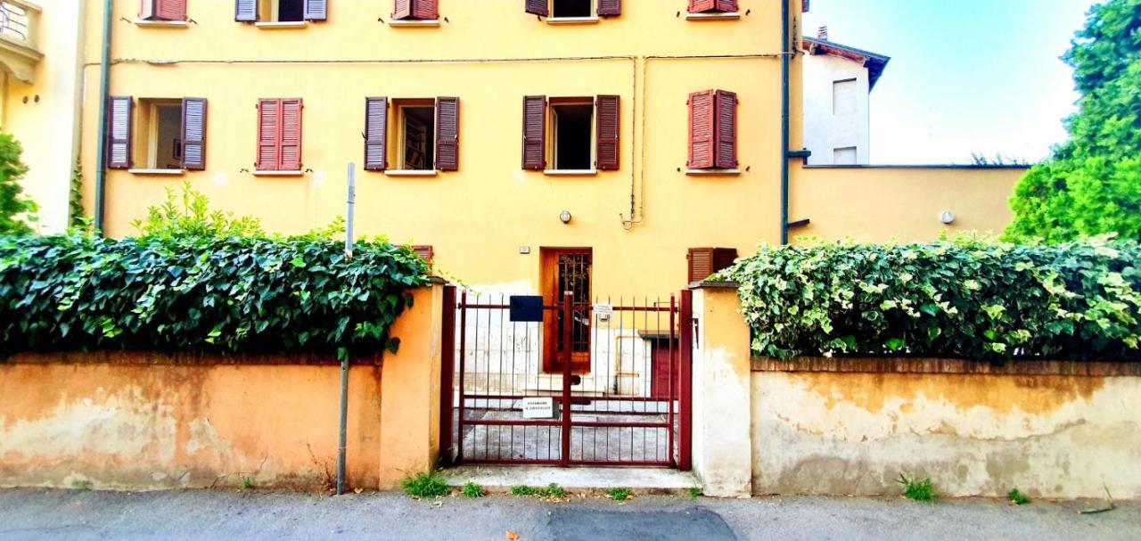 Guest House Montegrappa Реджо Емилия Екстериор снимка